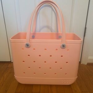 The original bogg bag